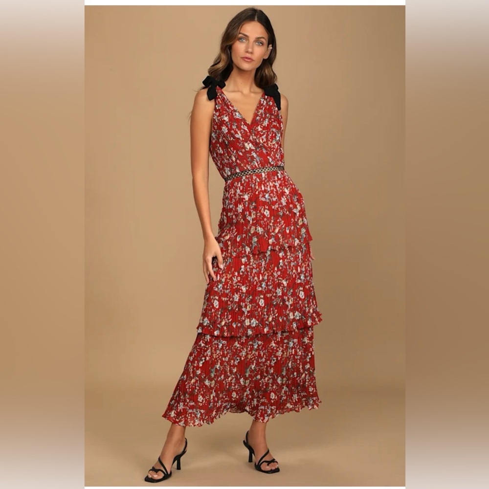 Rust Red Floral Print Pleated Maxi Dress